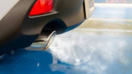 Cómo reducir las emisiones de tu coche