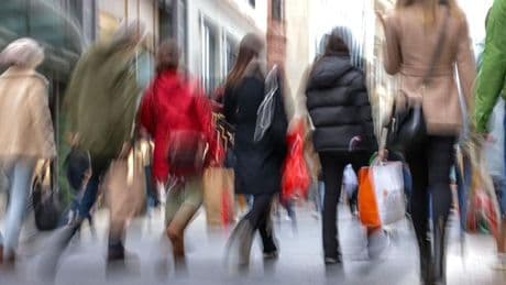 Bevölkerungsstatistik: Streit um Einwohnerzahl: Einige Städte bangen um viel Geld