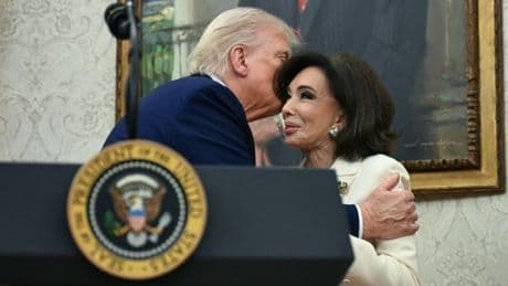 Trump kisses former Fox News host while swearing her in as new top prosecutor