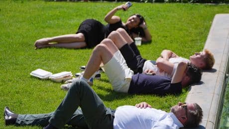 Temperatures could hit 32C this week  - and warm weather may be here to stay