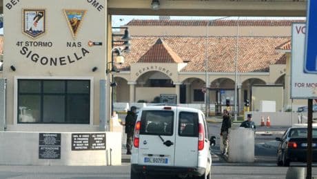 Aerei israeliani a Sigonella, Bonelli attacca: “Spiano la Flotilla? Governo riferisca”