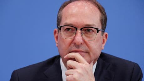 «Un vol d’expulsion vient de décoller» : en Allemagne, 81 condamnés afghans renvoyés vers leur pays