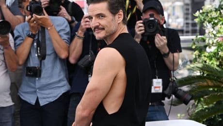 La enigmática vida privada de Pedro Pascal, el actor de moda en Hollywood con fama de sobón