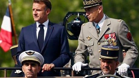 FRANSA, BASTILLE GÜNÜ'NÜ KUTLARKEN MACRON'DAN SERT MESAJ: 1945'TEN BU YANA EN BÜYÜK TEHDİT!
