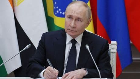 Wartorn Russia facing time bomb that could see population wipe out