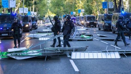 El delegado del Gobierno en Madrid asegura que la protesta ha sido pacífica y cifra en 100.000 los manifestantes