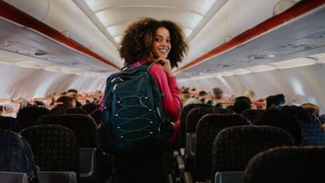 Met deze handbagage tips van de VROUW-redactie vlieg je zo voordelig mogelijk!