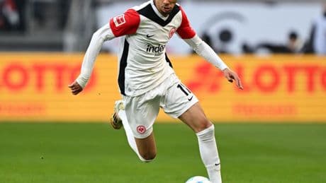 Wechsel zum FC Liverpool: Medien: Ekitiké-Transfer bringt Frankfurt 95 Millionen Euro