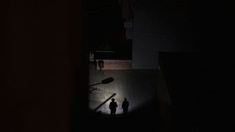 Explicando el gran apagón en España: de la fotovoltaica al problema de la isla energética