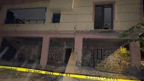Diyarbakır'da korkunç olay! Balkon çöktü 2'si bebek 5 kişi yaralandı