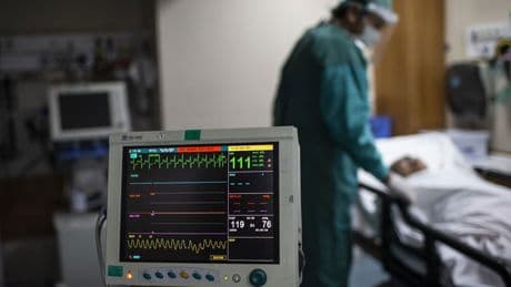 Mesai dışı ameliyat hem hastayı hem doktoru riske atabilir