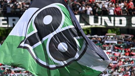 2. Fußball-Bundesliga: Hannover 96 verpflichtet Innenverteidiger Virgil Ghita