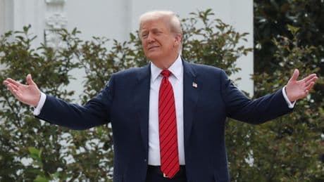 Trump exige a la UE que le "regale" 600.000 millones en inversiones a cambio de no reiniciar la guerra arancelaria
