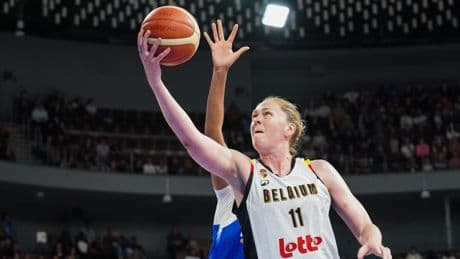 Euro féminin de basket : la Belgique défiera l’Italie en demi-finale