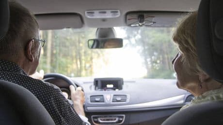 Airbags und Gurte erhöhen Unfallgefahr für Senioren