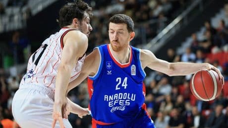 Anadolu Efes-Beşiktaş maçına erteleme