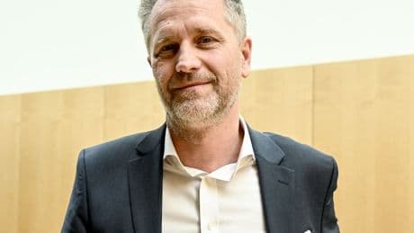 Verdacht auf Geldwäsche: EU-Parlament hebt Immunität von AfD-Politiker Bystron auf