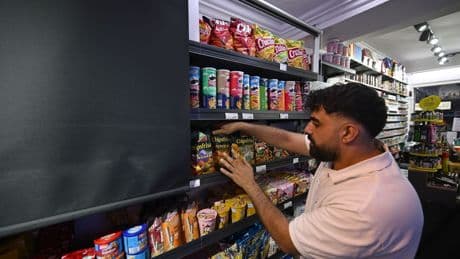 München: Chips-Verkauf ab 20 Uhr verboten – Behörden reagieren auf Kritik