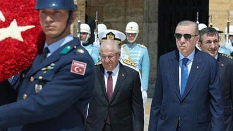 Cumhurbaşkanı Erdoğan ve YAŞ üyeleri Anıtkabir'de! 'Tarihi adımlar atıyoruz'