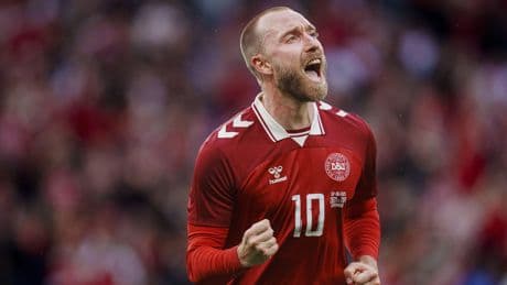Burnley, Christian Eriksen için devrede
