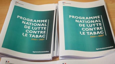Loi anti-tabac : 50 années de lutte contre la cigarette qui ont fait décrocher les Français