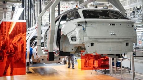 Alarmierende Zahlen - Deutsche Wirtschaft schrumpft NOCH stärker als gedacht