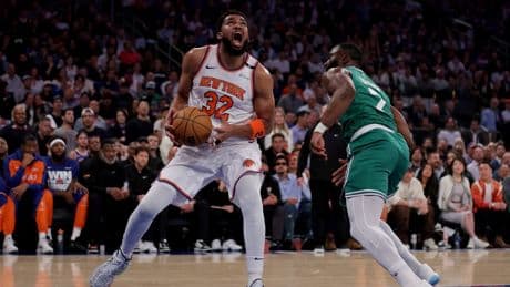 NBA'de Knicks Doğu Konferansı finaline çıktı