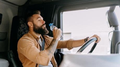 Francisco Paz, director en la Academia del Transportista: “El descanso en la conducción es preventivo, como beber agua antes de tener sed; si esperas a estar fatigado, ya es tarde”