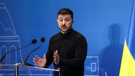 Zelenski cede a la presión de la calle y nombra al fin al supervisor de delitos fiscales que reclamaba la UE