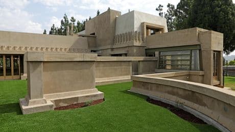 Letters to the Editor: After the loss of Will Rogers' home, L.A. must protect Hollyhock House from closure