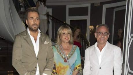 Joaquín Torres, recién separado de su marido, Raúl Prieto, muestra la casa que tiene en Galicia