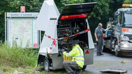 Großer Schaden - Hightech-Blitzer in die Luft gejagt