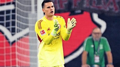 Torwartfrage bei Eintracht: Lockmittel Königsklasse für Michael Zetterer