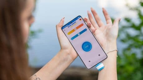 Per App gegen Stiche: So wirkt der Bite Away Pro
