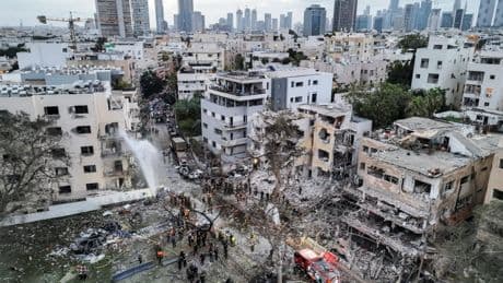 Britons trapped in Israel told to make their own way to safety