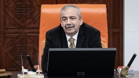 Son dakika... Sırrı Süreyya Önder hayatını kaybetti