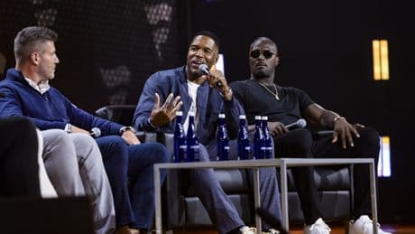Michael Strahan is chasing after Giants ownership stake