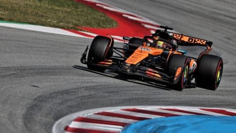 Piastri in pole, tracollo Ferrari a Barcellona: Antonelli 6&deg; separa Hamilton e Leclerc