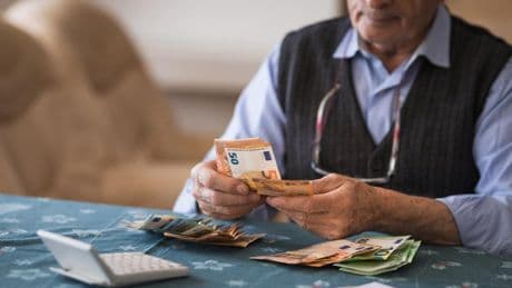 ¿Cuándo sale a cuenta un plan de pensiones? “Si cobras mil euros al mes, hay otras alternativas mejores”