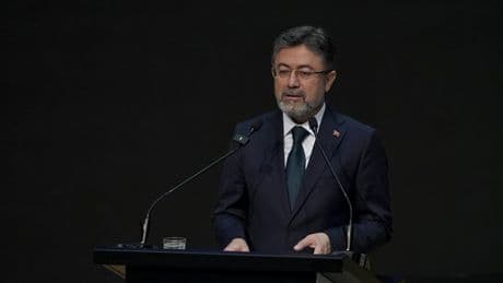 Bir günde 67 yangın! Bakan Yumaklı: Küçük hatalar büyük felaketlere yol açıyor