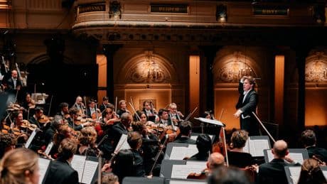Met gloedvolle Eerste symfonie geven KCO en Mäkelä het startschot voor het Mahler Festival
