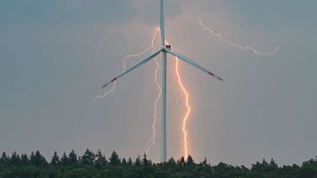 Wetter in Deutschland: Deutscher Wetterdienst warnt vor schweren Gewittern und Sturmböen