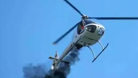 Gökyüzünde facia! İki helikopter çarpıştı: Ölüler var
