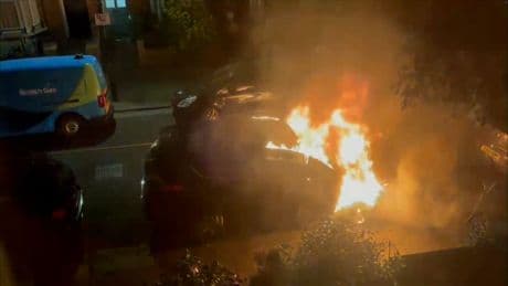Man arrested at Luton Airport in connection with fires at properties linked to Sir Keir Starmer