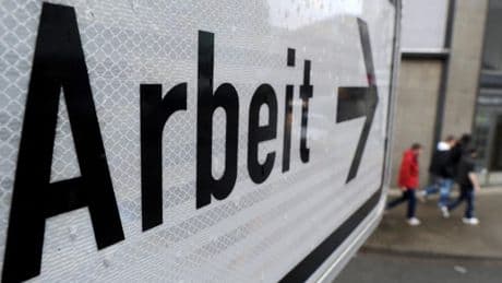 Baden-Württemberg: Arbeitslosigkeit steigt – viele Stellen offen