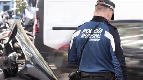 Tres años de cárcel para el agente de Movilidad que falsificó datos para multar al amante de su ex
