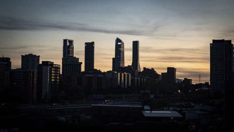 El apagón se produjo por una pérdida de generación de 2.220 megavatios en el sur de España, según Entso-E