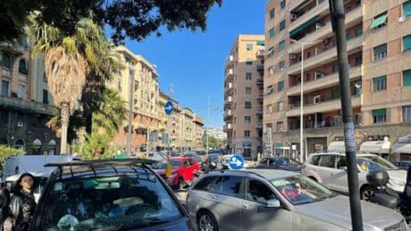 Genova, traffico in tilt per un incidente sulla Sopraelevata: Sampierdarena bloccata