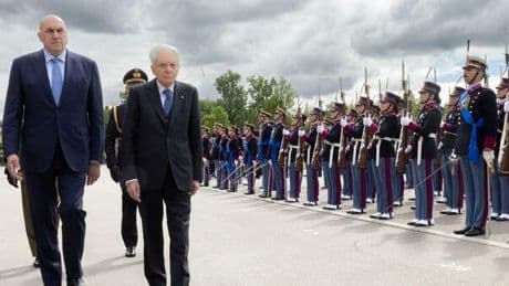Mattarella ai giovani magistrati: nessun potere immune da controlli