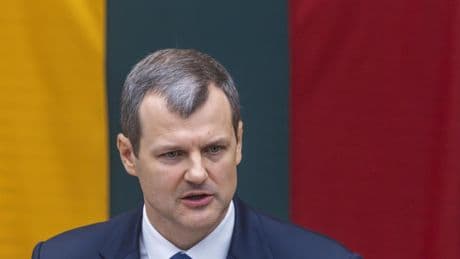 Dimite el primer ministro de Lituania entre múltiples escándalos financieros